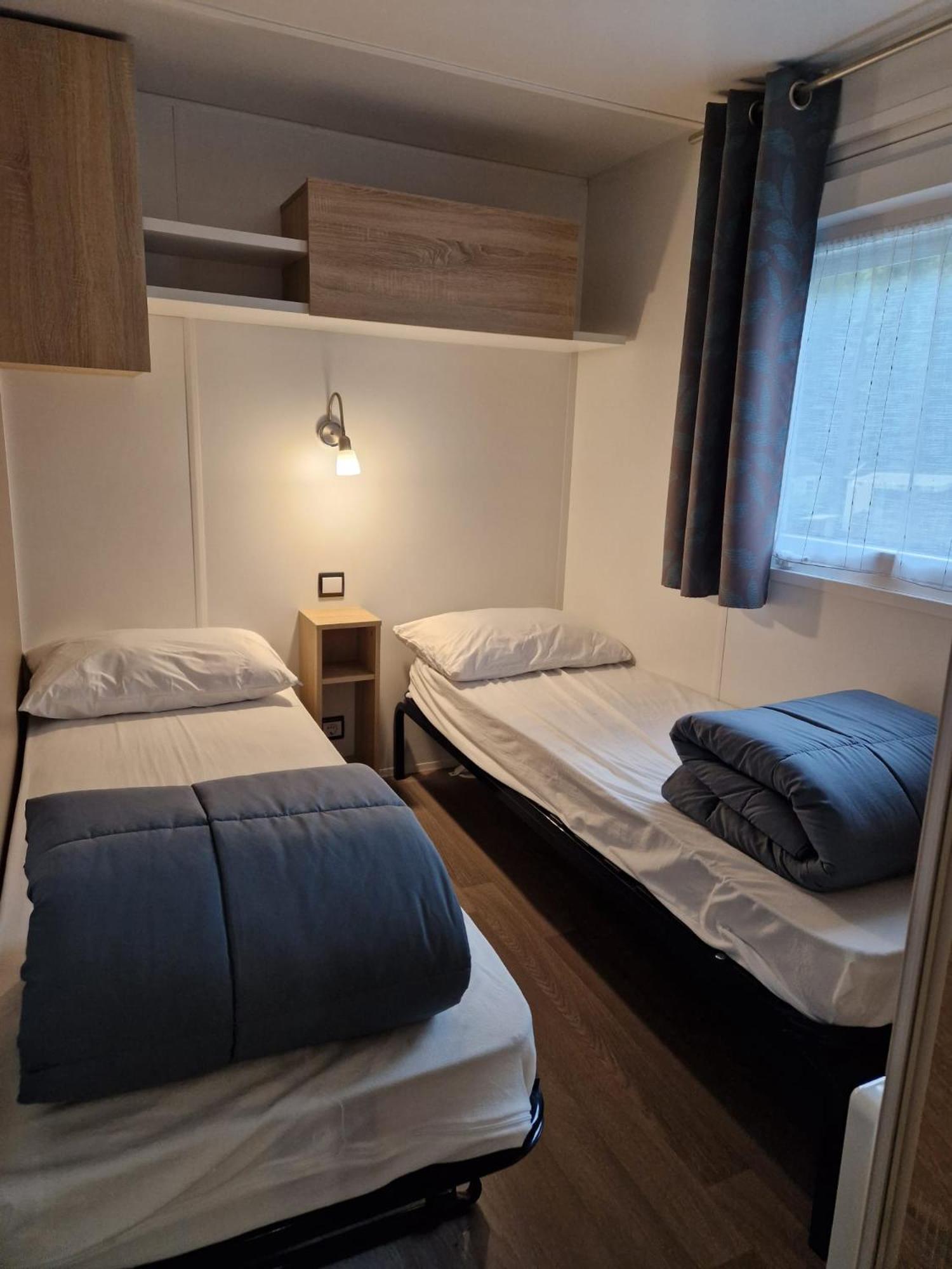 Mobil Home Tout Confort 3 Chambres Camping Les Pierres Couchees Сен-Бревен-ле-Пен Экстерьер фото